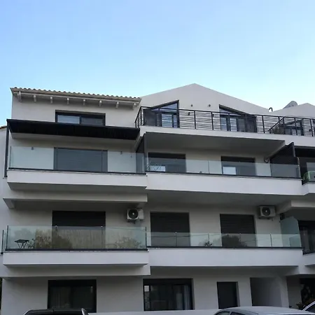 A&a * Lefkada City